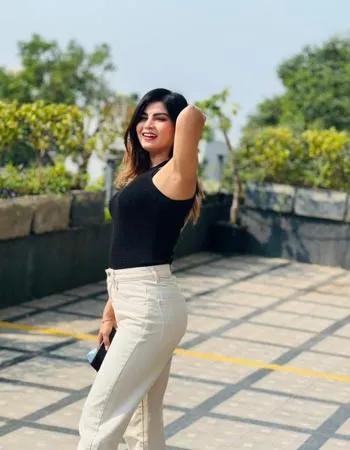 Exotic Call Girl Service in Lucknow